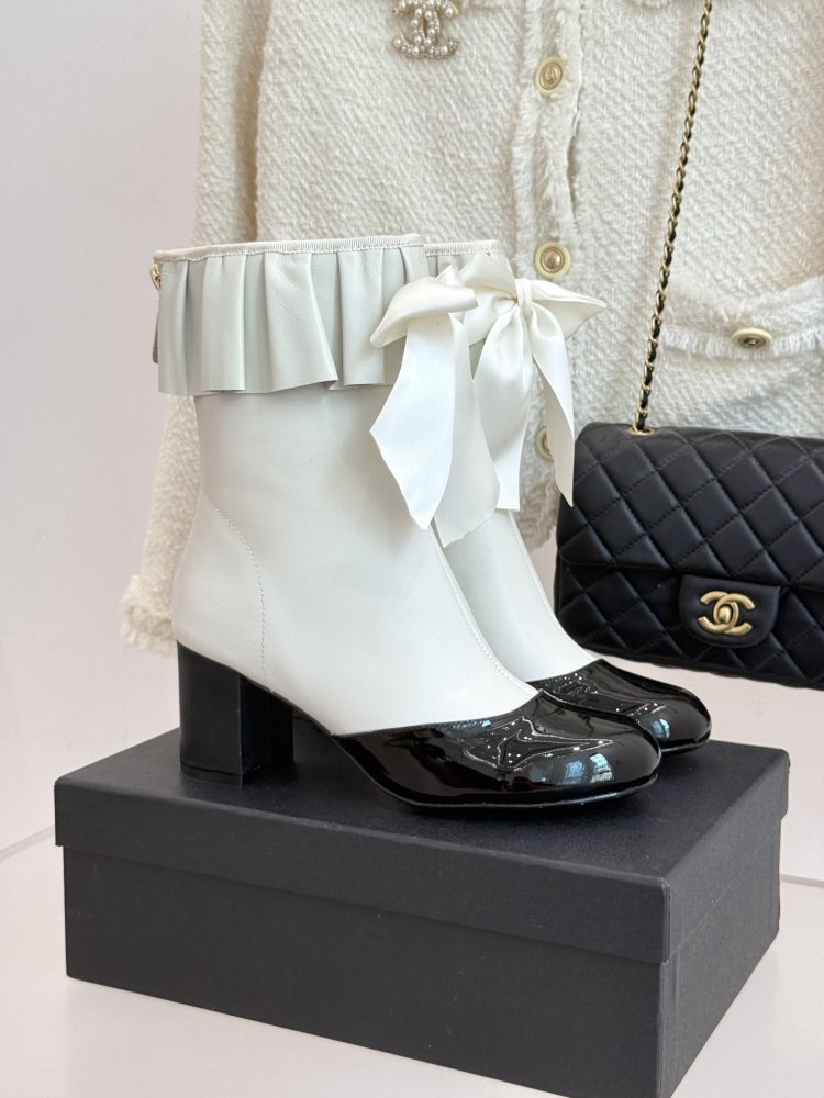 Ботильоны кожаные