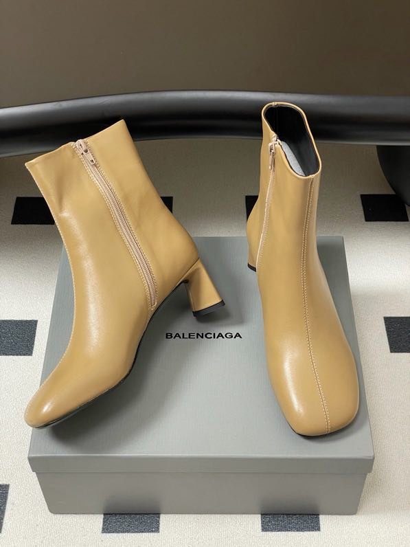 Ботильоны кожаные