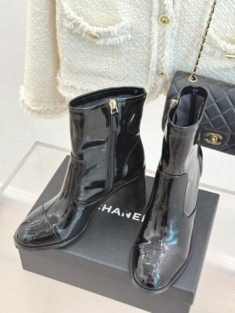 Ботильйони шкіряні фото 2