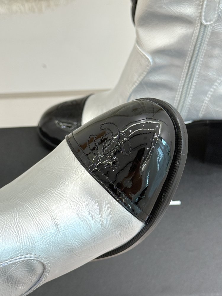 Ботильйони шкіряні фото 7