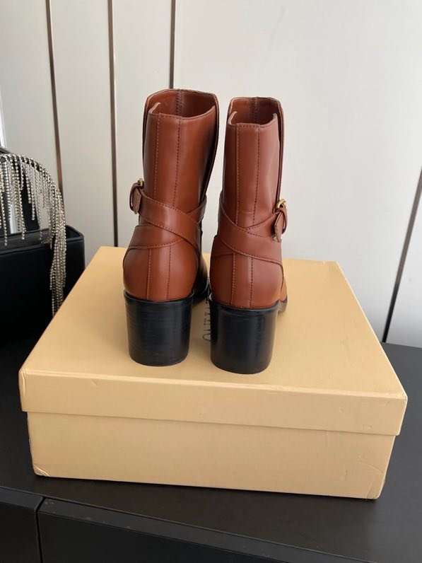 Ботильоны кожаные фото 7