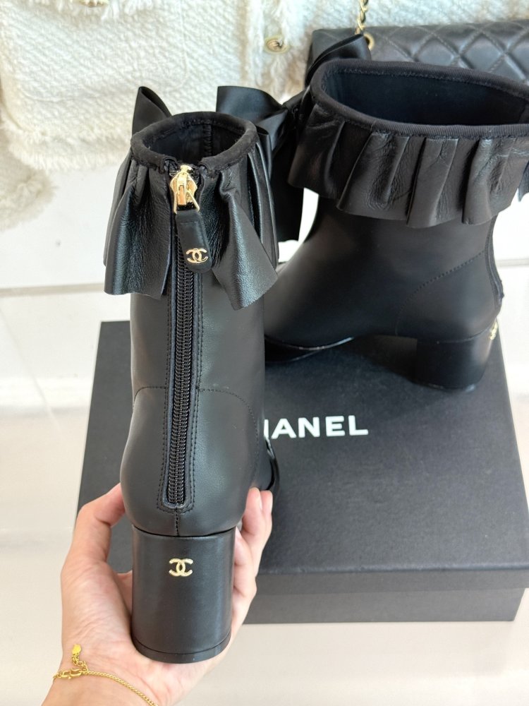 Ботильоны кожаные фото 8