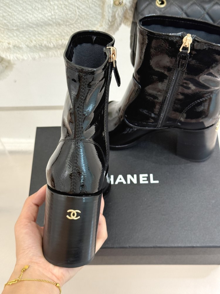 Ботильйони шкіряні фото 8