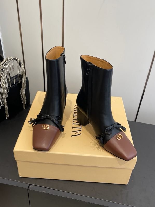 Ботильоны кожаные фото 8