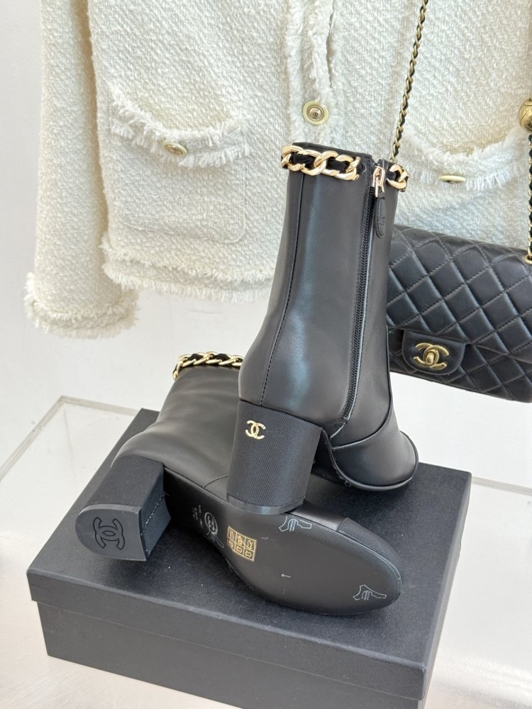 Ботильйони шкіряні фото 9