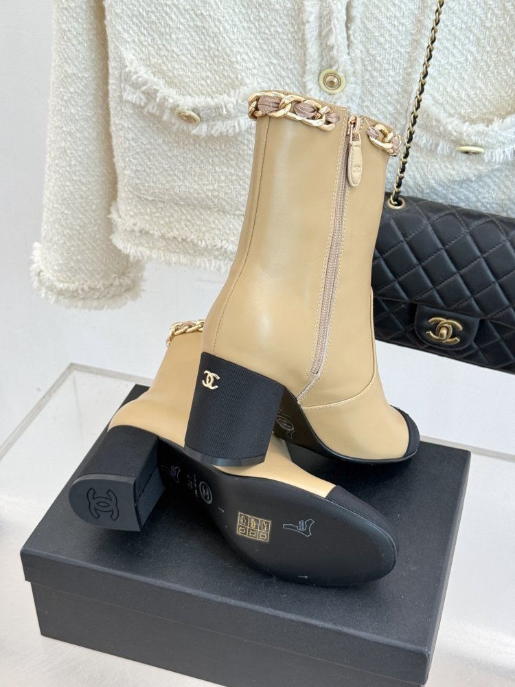 Ботильйони шкіряні фото 9