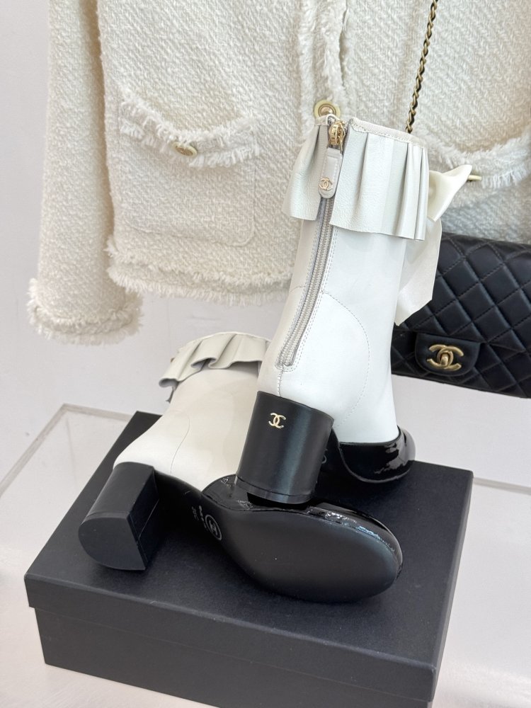 Ботильоны кожаные фото 9