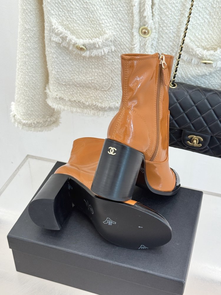 Ботильйони шкіряні фото 9