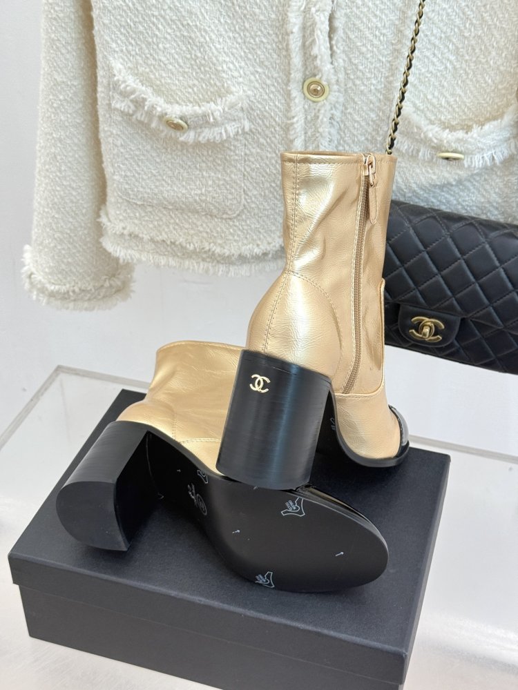 Ботильйони шкіряні фото 9