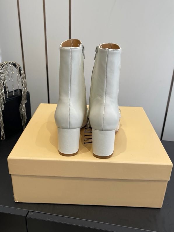 Ботильоны кожаные фото 9