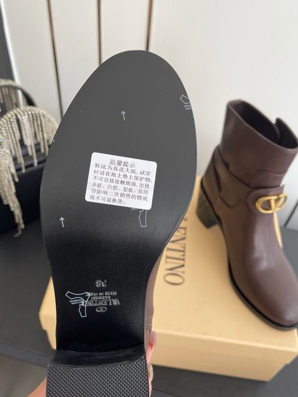 Ботильоны кожаные фото 9