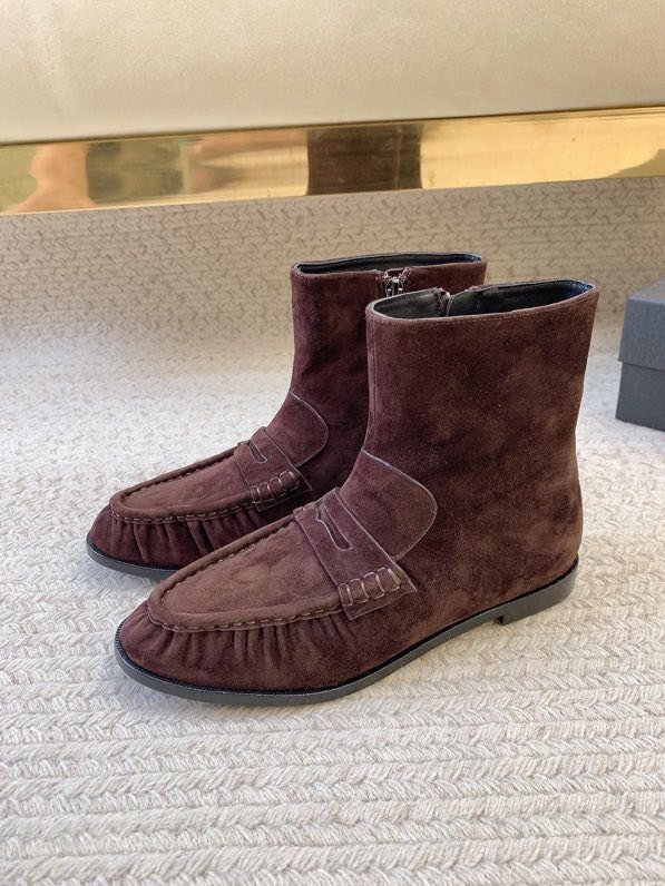 Ботильйони лоферы шкіряні