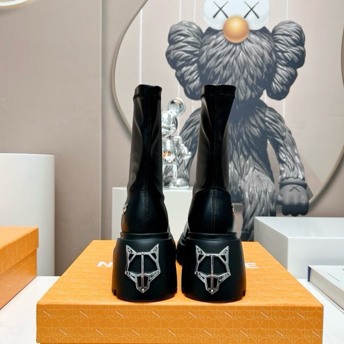 Ботильйони на платформі з еластичним носком фото 5