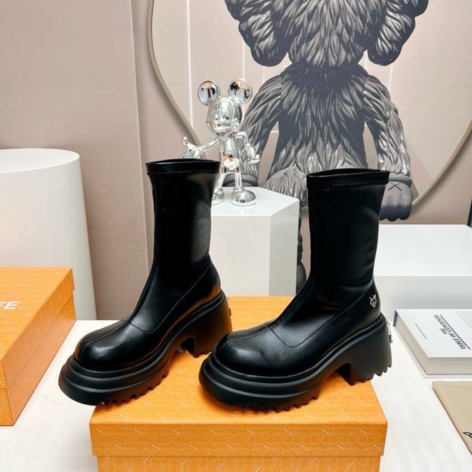 Ботильйони на платформі з еластичним носком фото 8