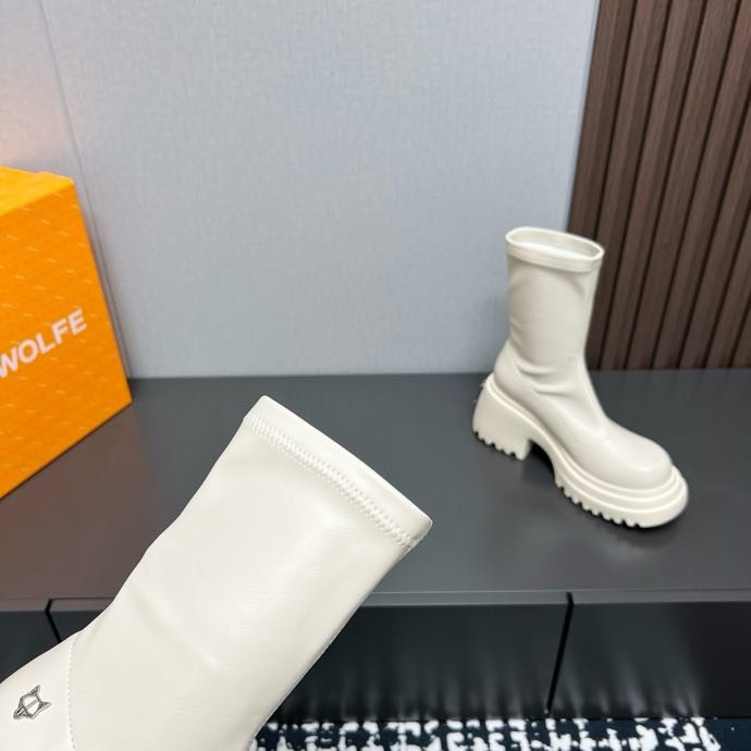 Ботильйони на платформі з еластичним носком фото 9