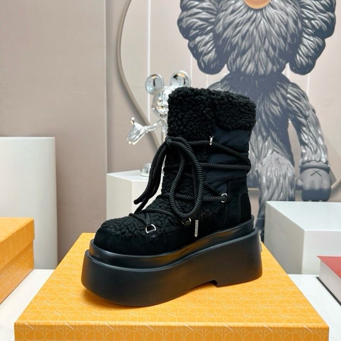 Ботильоны на платформе со шнуровкой фото 3