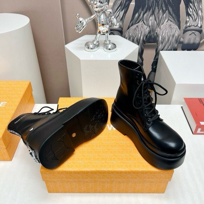 Ankle boots on platform with lacing фото 7