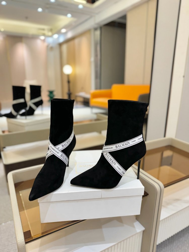 Ботильоны на шпильке фото 5