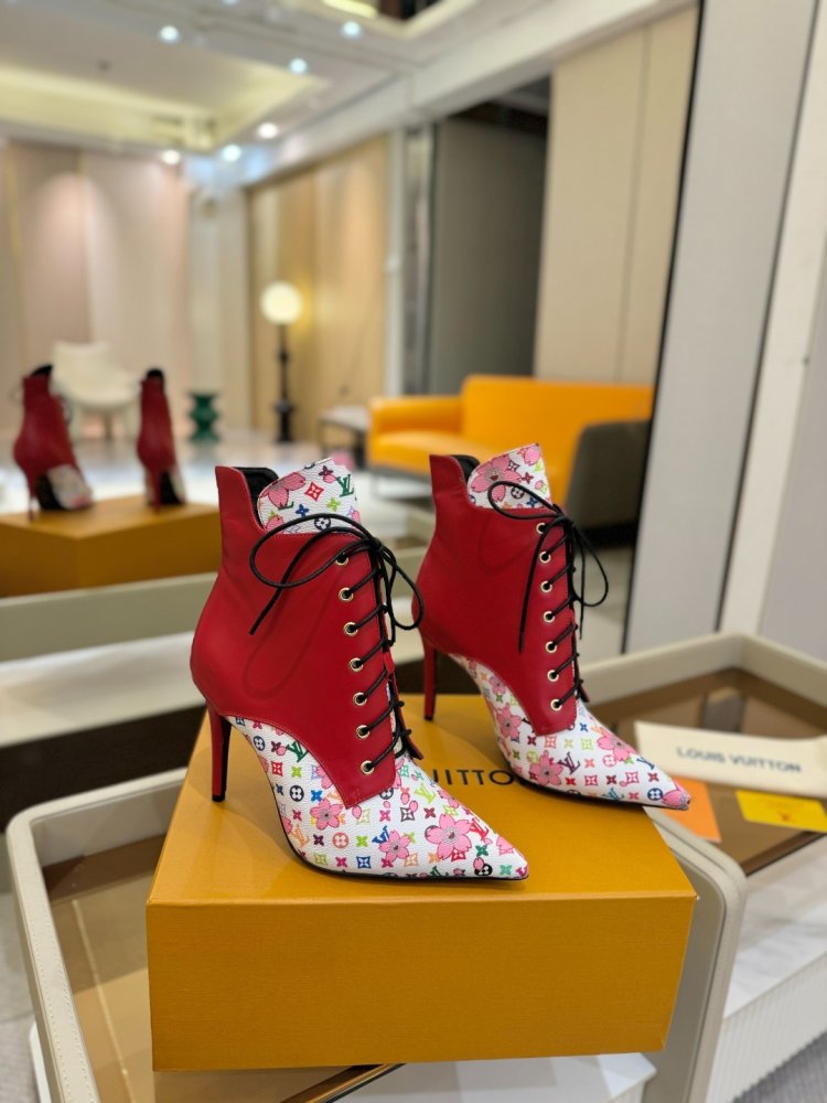 Ботильйони на шпильці фото 6