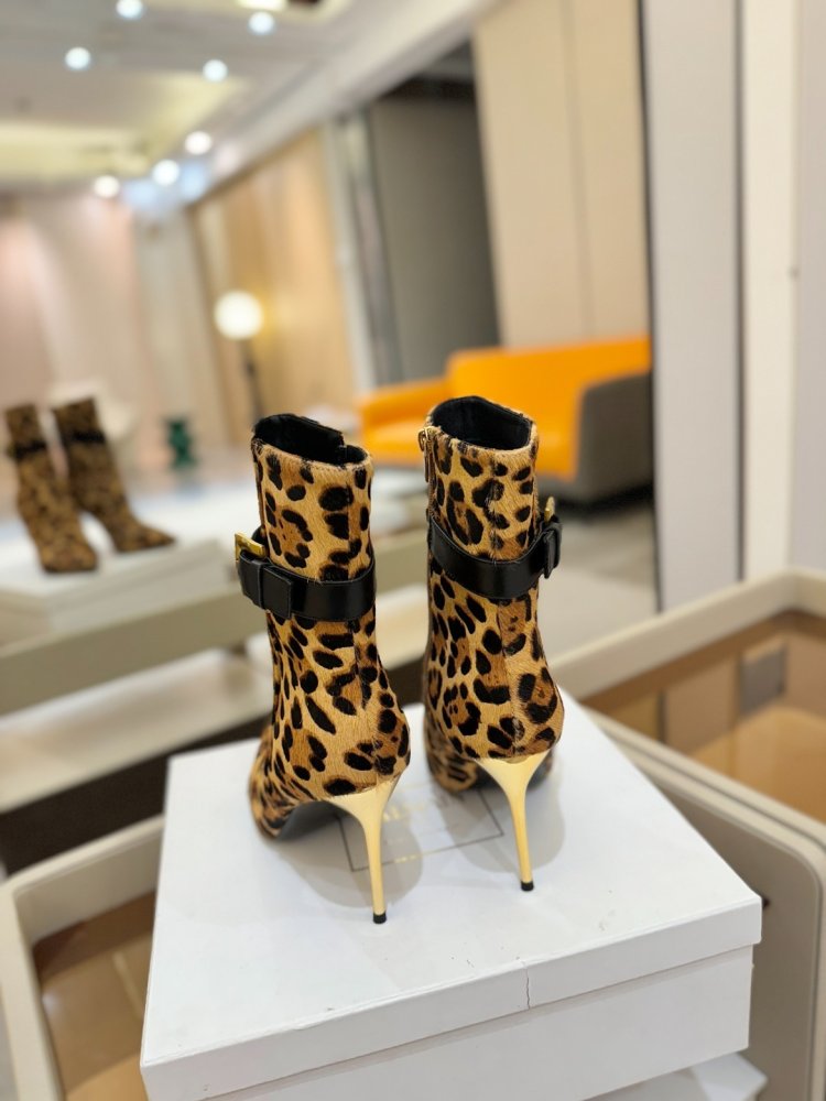 Ботильоны на шпильке фото 6