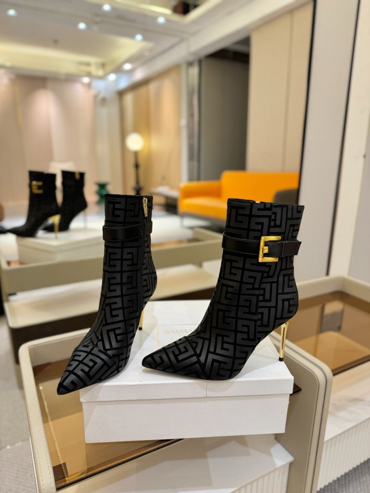 Ботильоны на шпильке фото 6