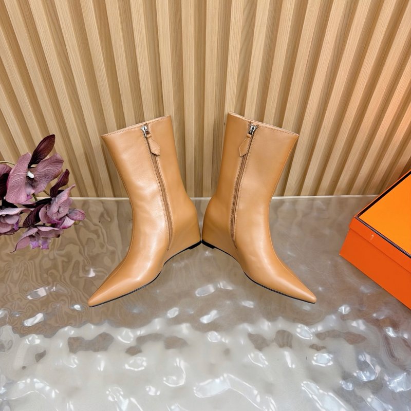 Ботильоны на танкетке кожаные женские фото 8