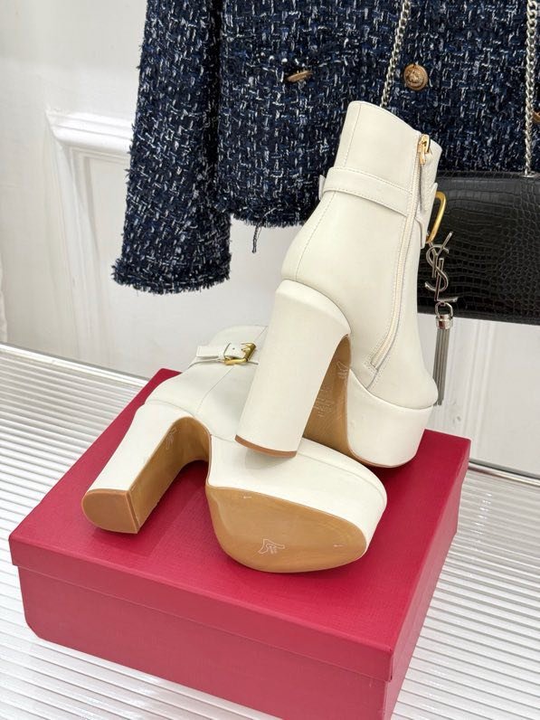 Ботильоны на высоком каблуке с металлической пряжкой фото 8