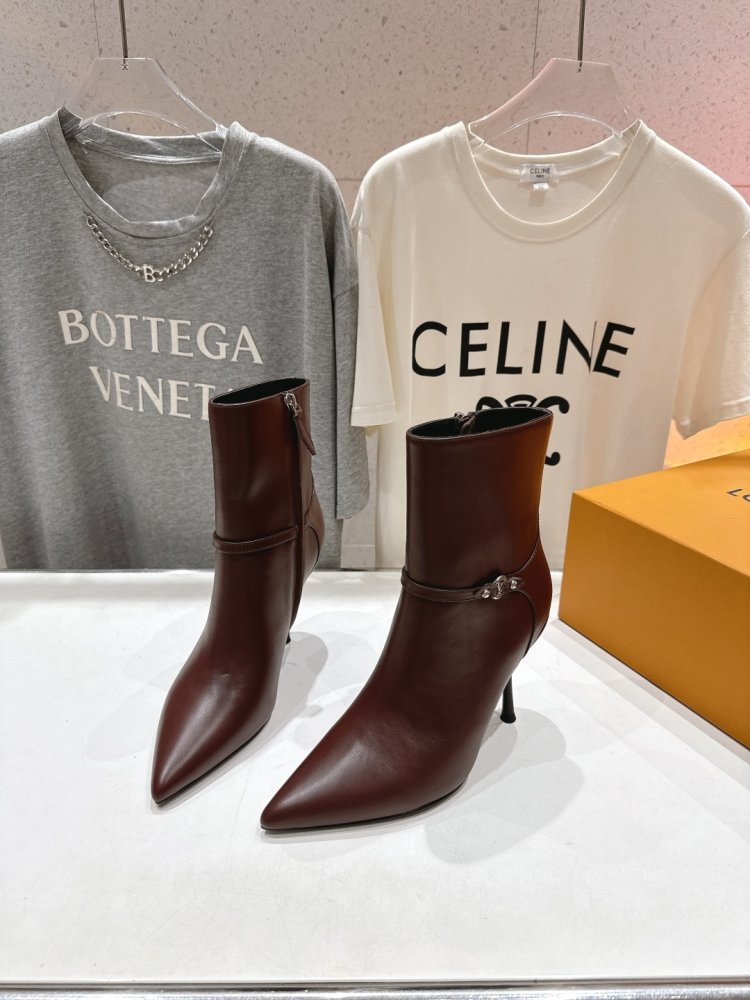 Ботильоны на высоком каблуке