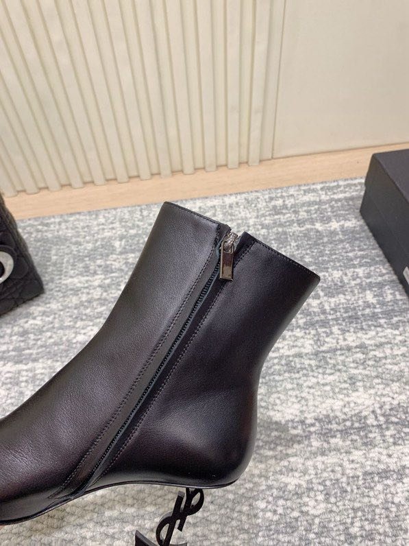 Ботильоны на высоком каблуке фото 3