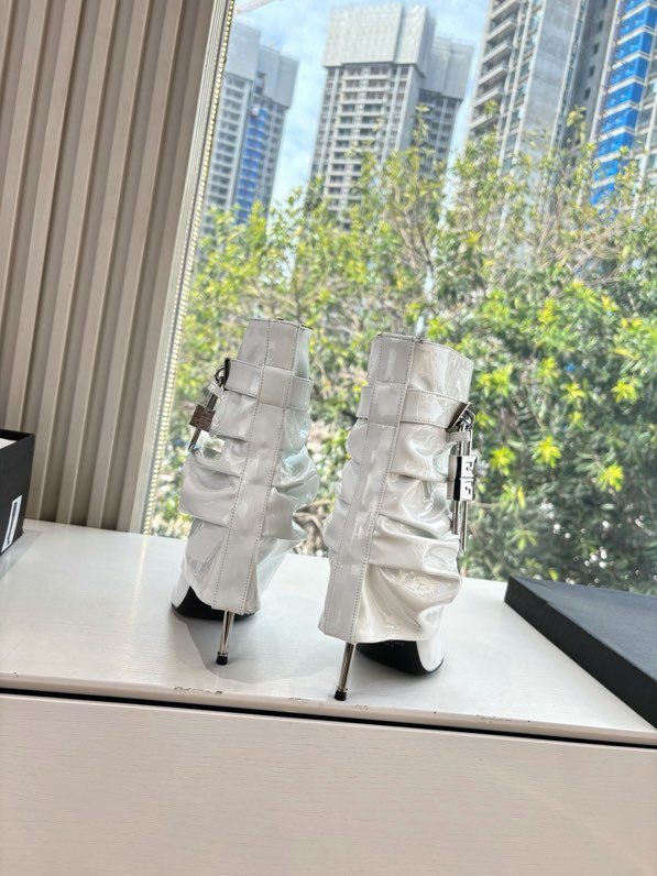 Ботильоны на высоком каблуке фото 3