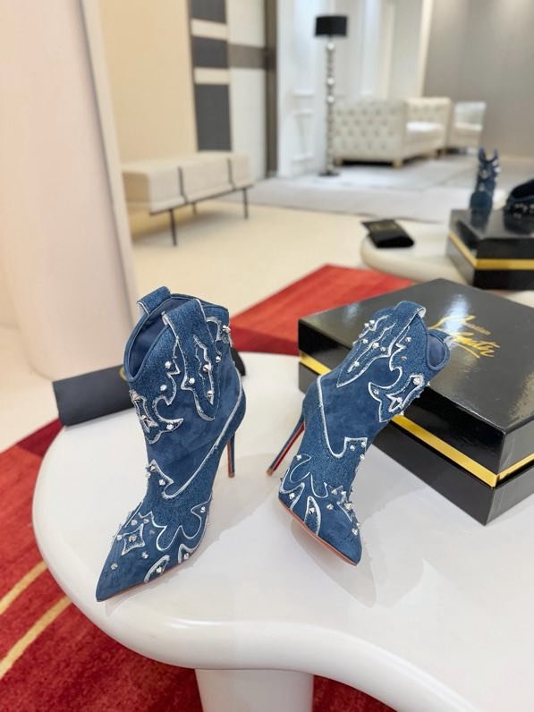 Ботильоны на высоком каблуке фото 4