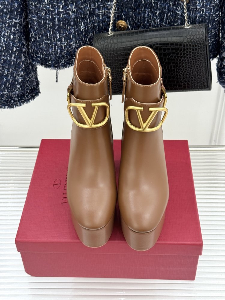 Ботильоны на высоком каблуке фото 4