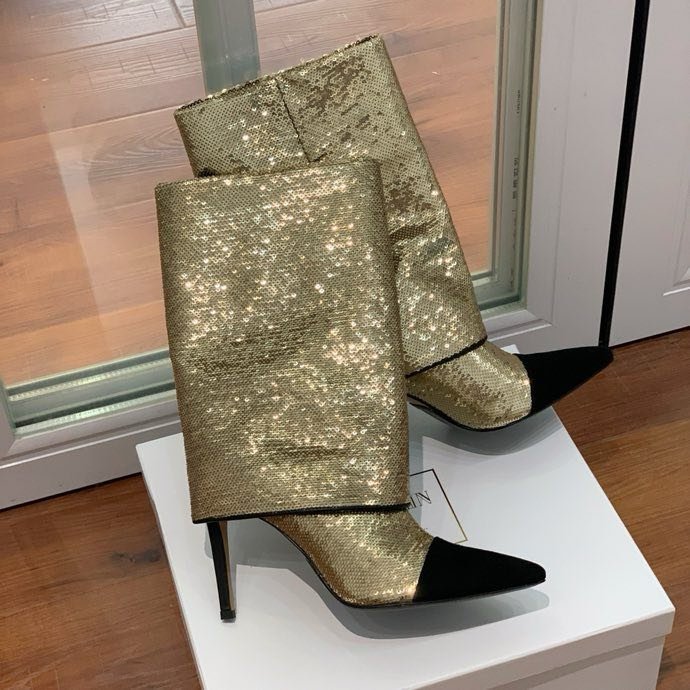 Ankle boots on high heel фото 6