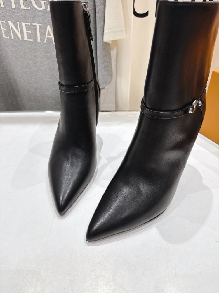 Ботильоны на высоком каблуке фото 6