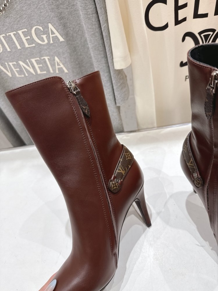 Ботильоны на высоком каблуке фото 6