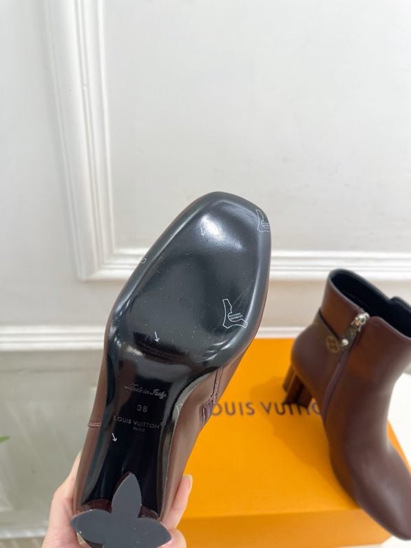 Ботильоны на высоком каблуке фото 6