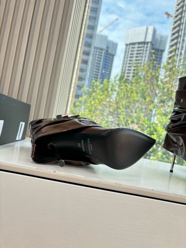 Ботильоны на высоком каблуке фото 6