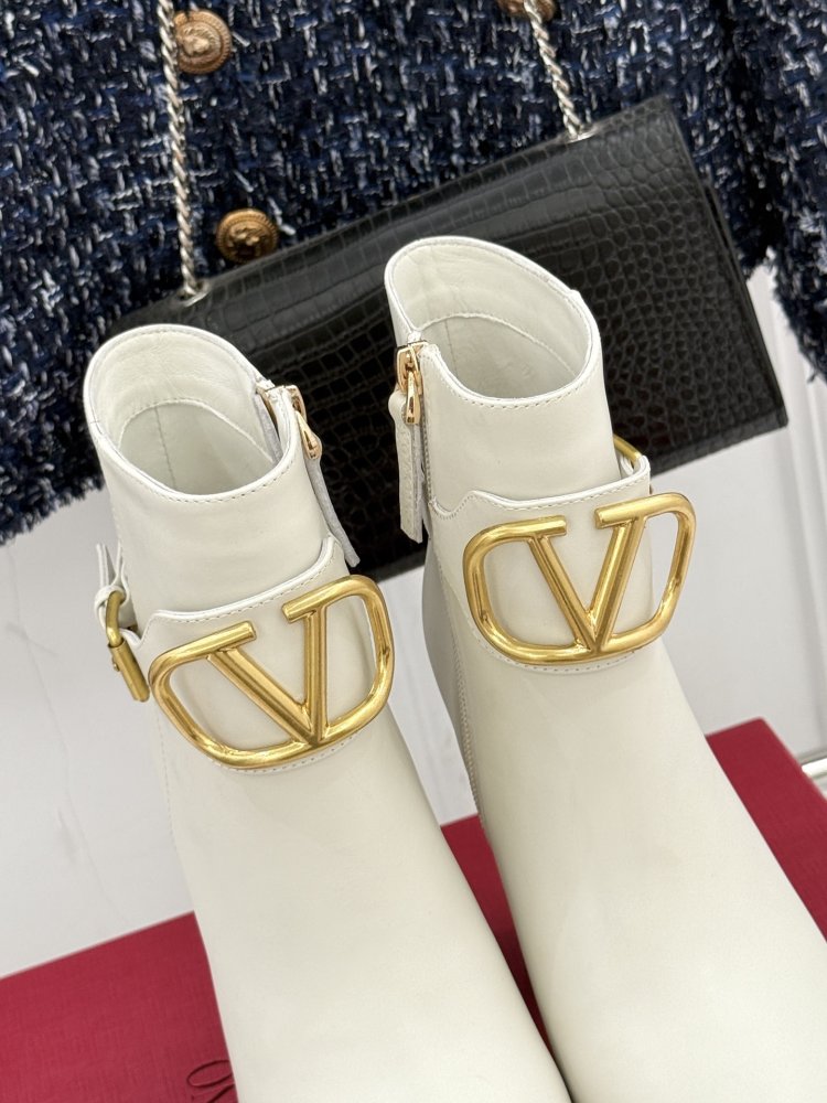 Ботильоны на высоком каблуке фото 6