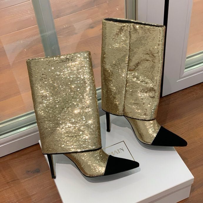 Ankle boots on high heel фото 7