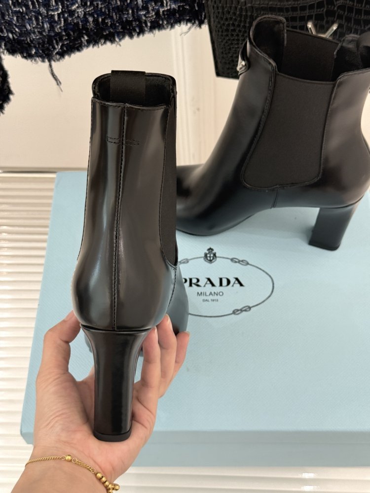 Ботильоны на высоком каблуке фото 7