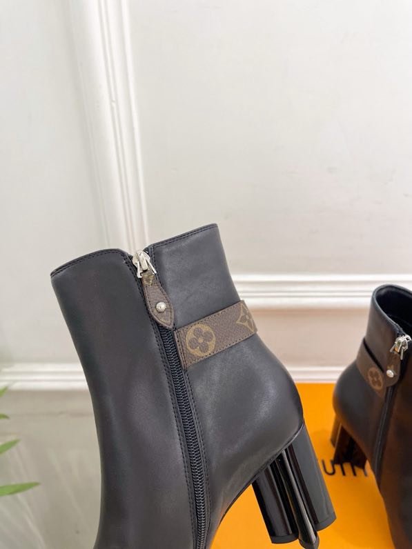 Ботильоны на высоком каблуке фото 8