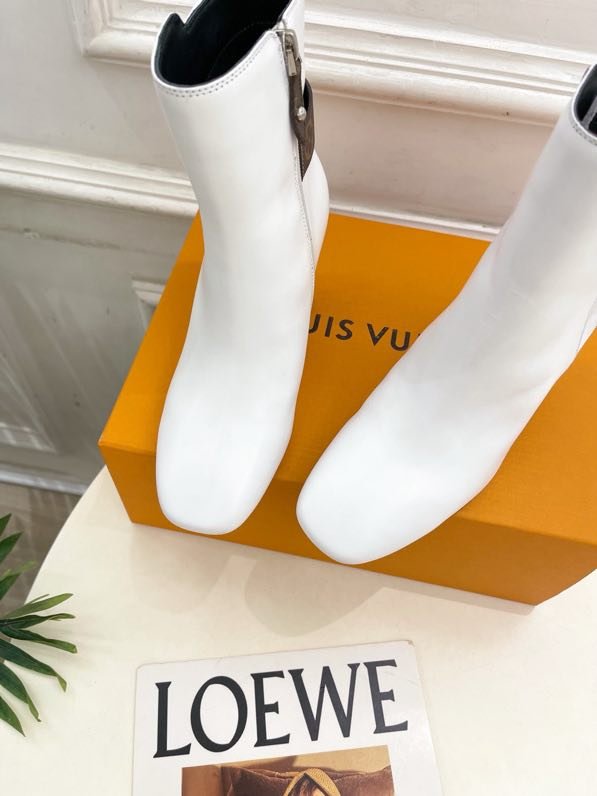 Ботильоны на высоком каблуке фото 8