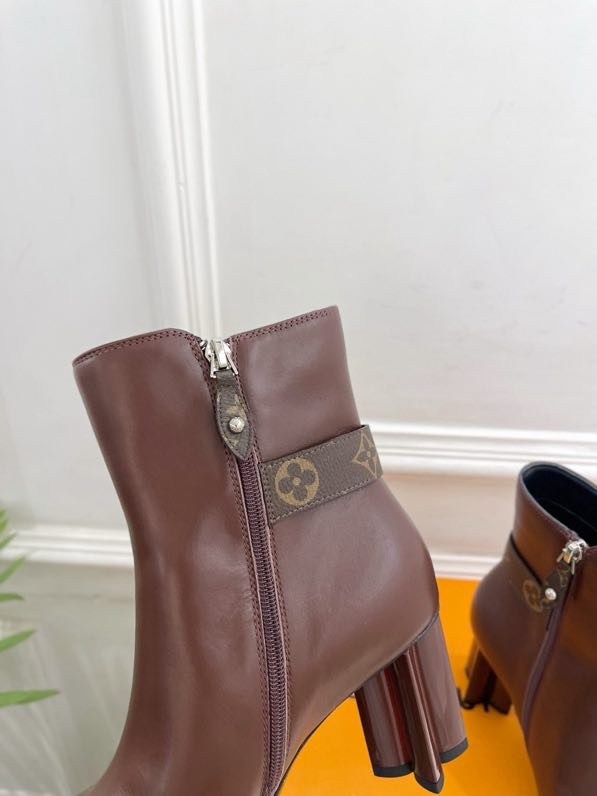 Ботильоны на высоком каблуке фото 8