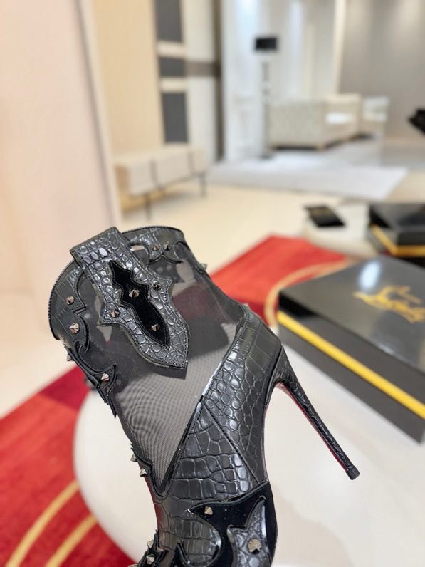 Ботильоны на высоком каблуке фото 8