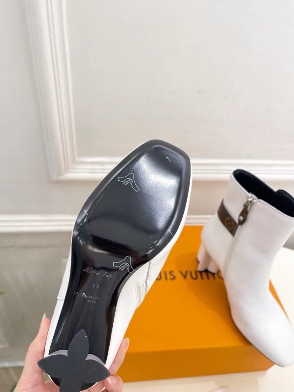 Ботильоны на высоком каблуке фото 9