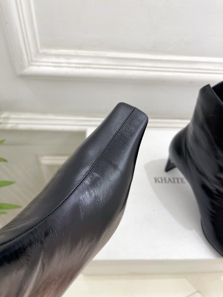 Ботильйони з квадратним носком і каблуком чарочкою фото 8