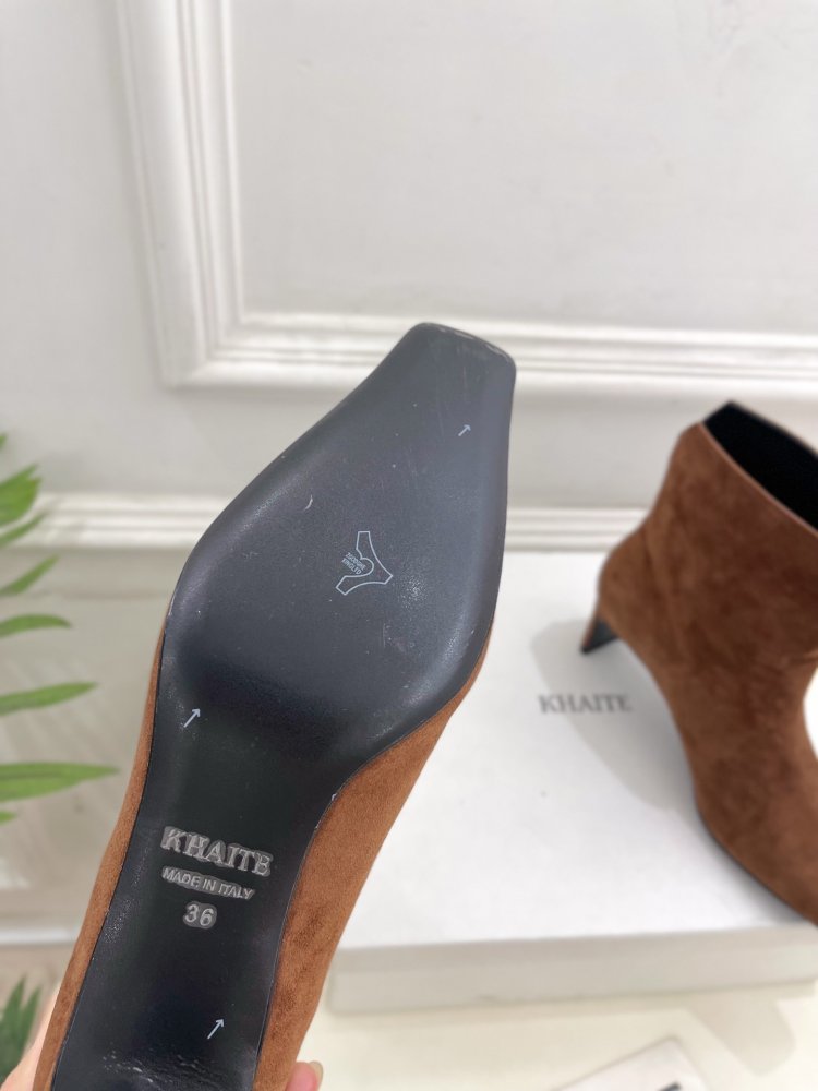 Ботильйони з квадратним носком і каблуком чарочкою фото 9