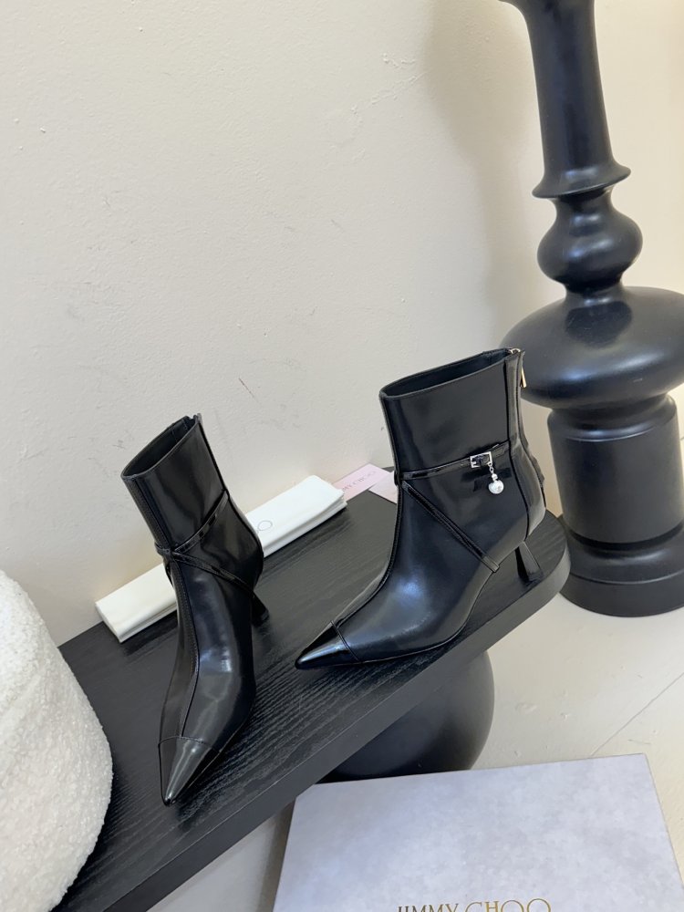 Ботильйони з гострим носком фото 3