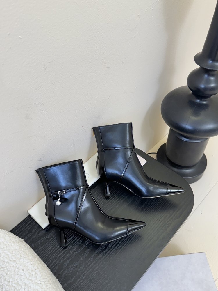 Ботильйони з гострим носком фото 4