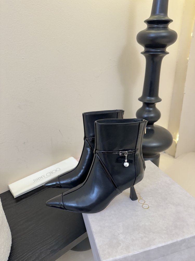 Ботильйони з гострим носком фото 5